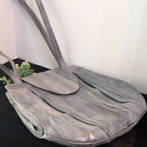 Handbags - Elegant Gray Leather Shoulder Strap Purse
